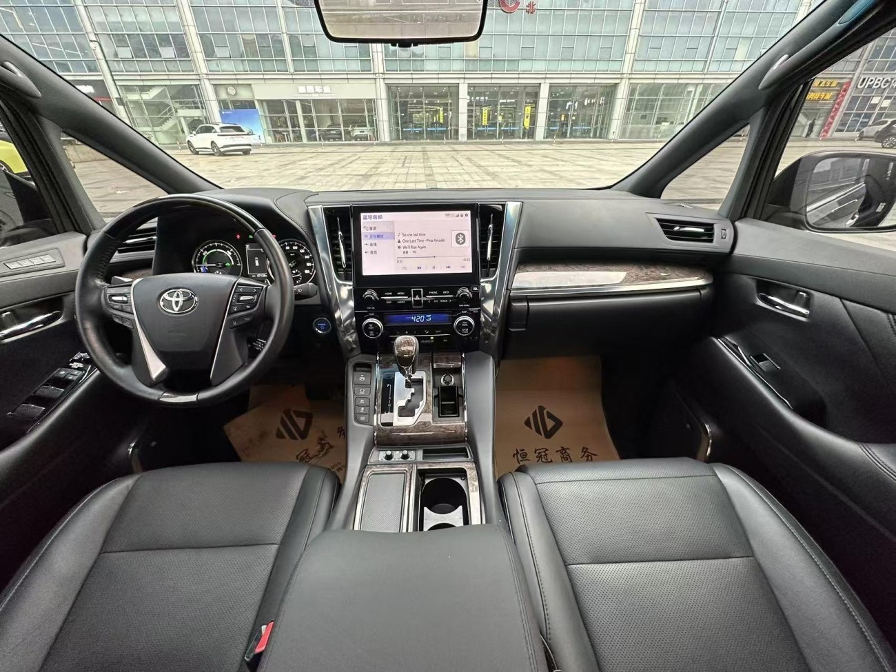 Toyota Vellfire 2022