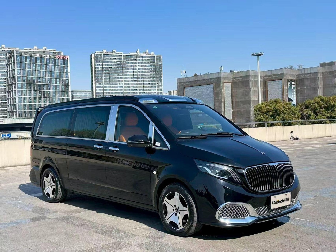 Mercedes-Benz 2024 2025