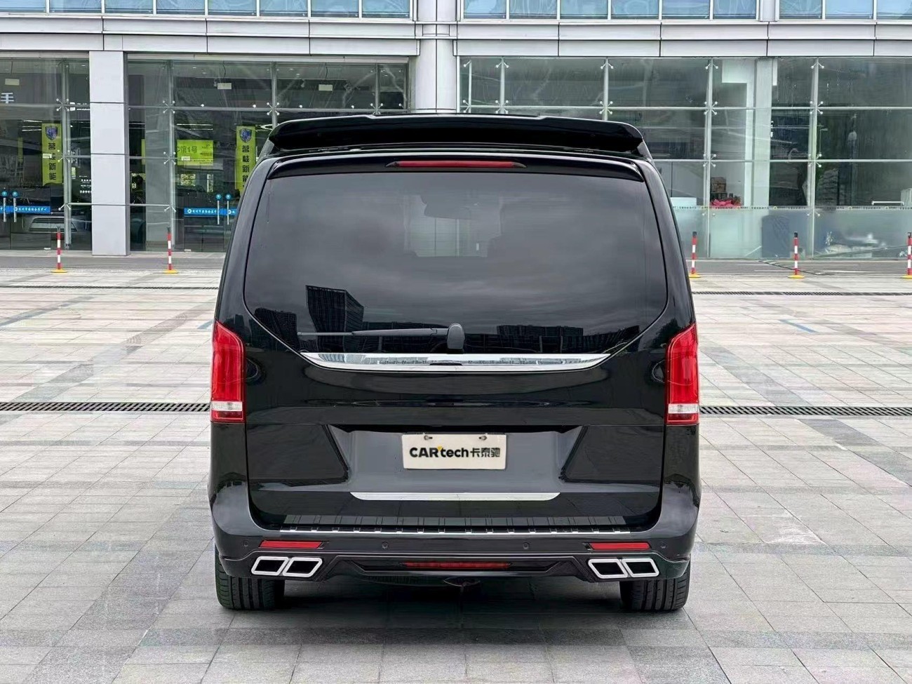Mercedes-Benz V 2022