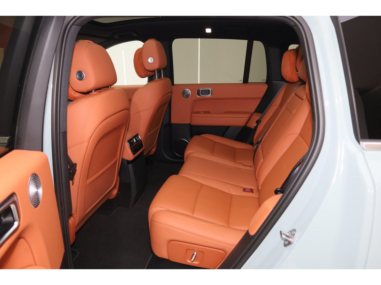 Li Auto L6 2025