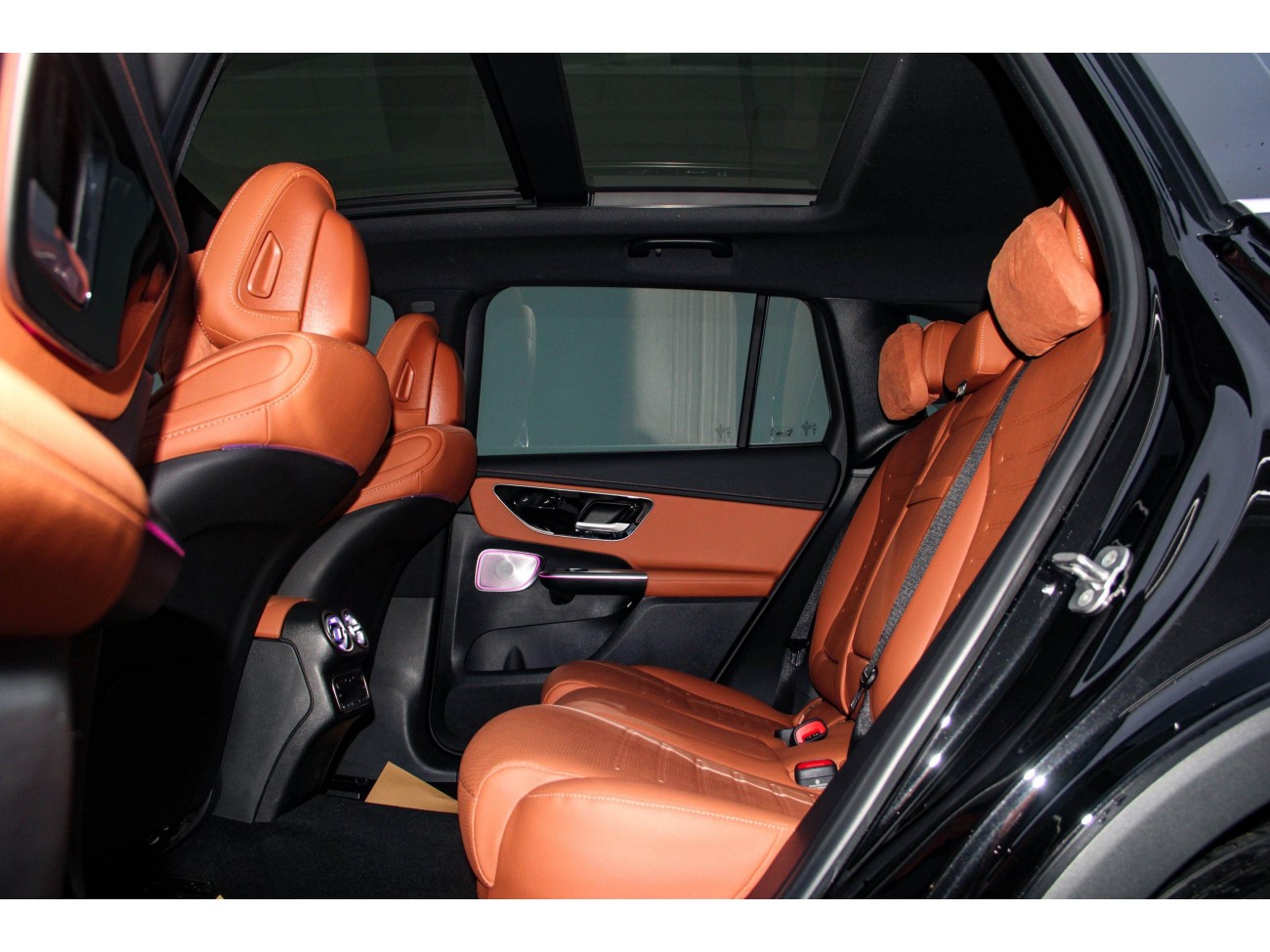 Mercedes-Benz GLC 260 L 2025