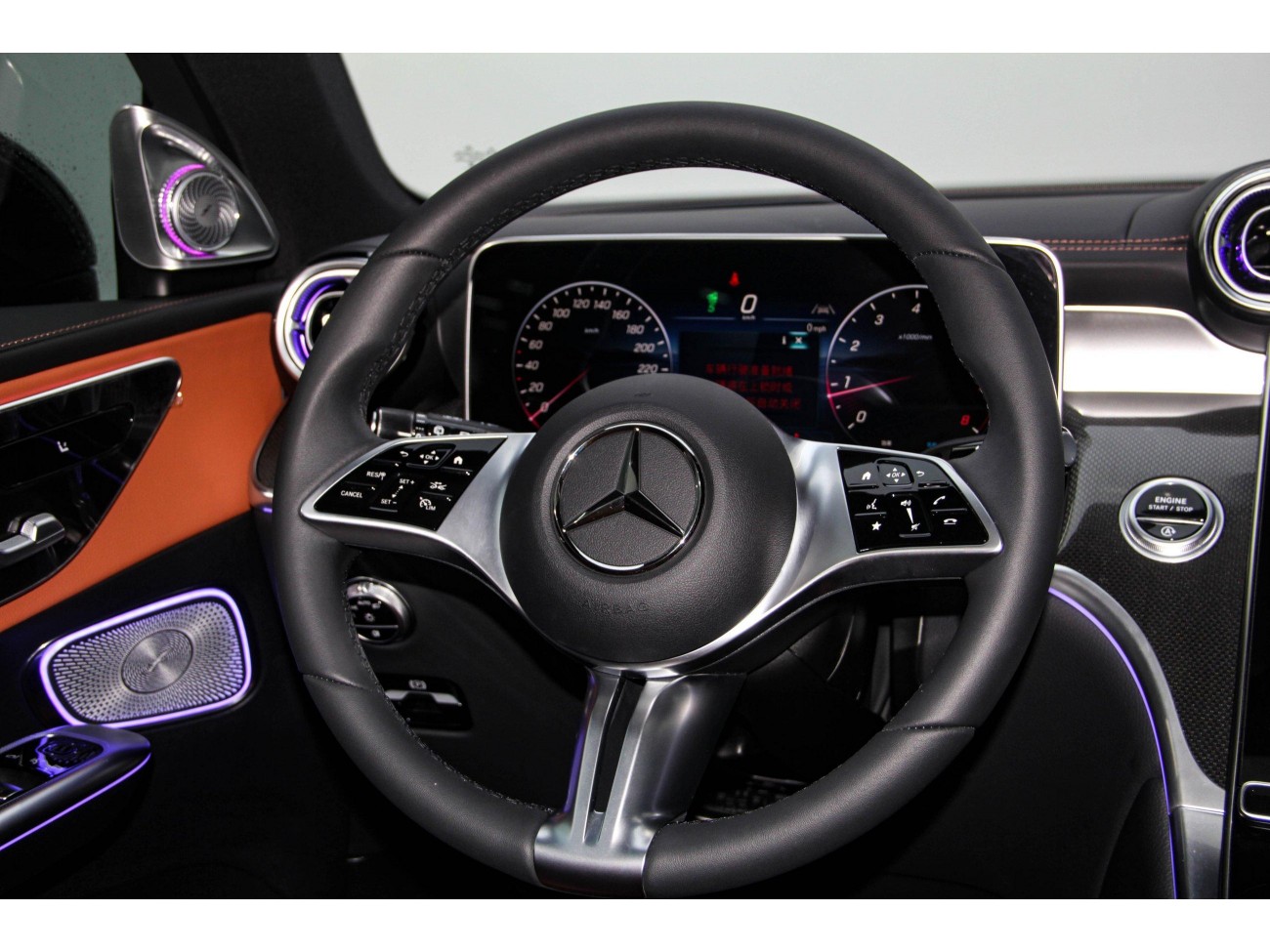 Mercedes-Benz GLC 260 L 2025