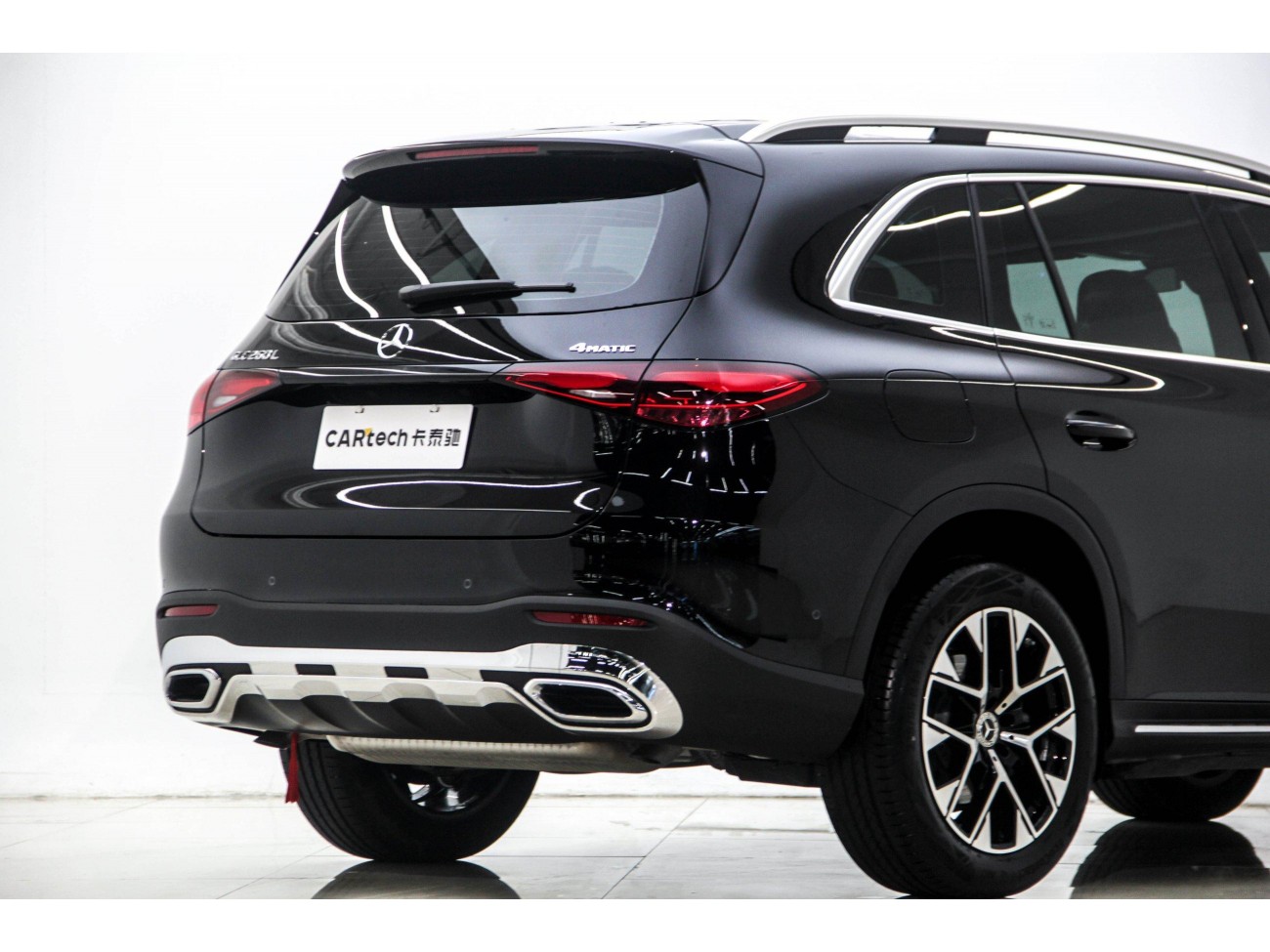 Mercedes-Benz GLC 260 L 2025