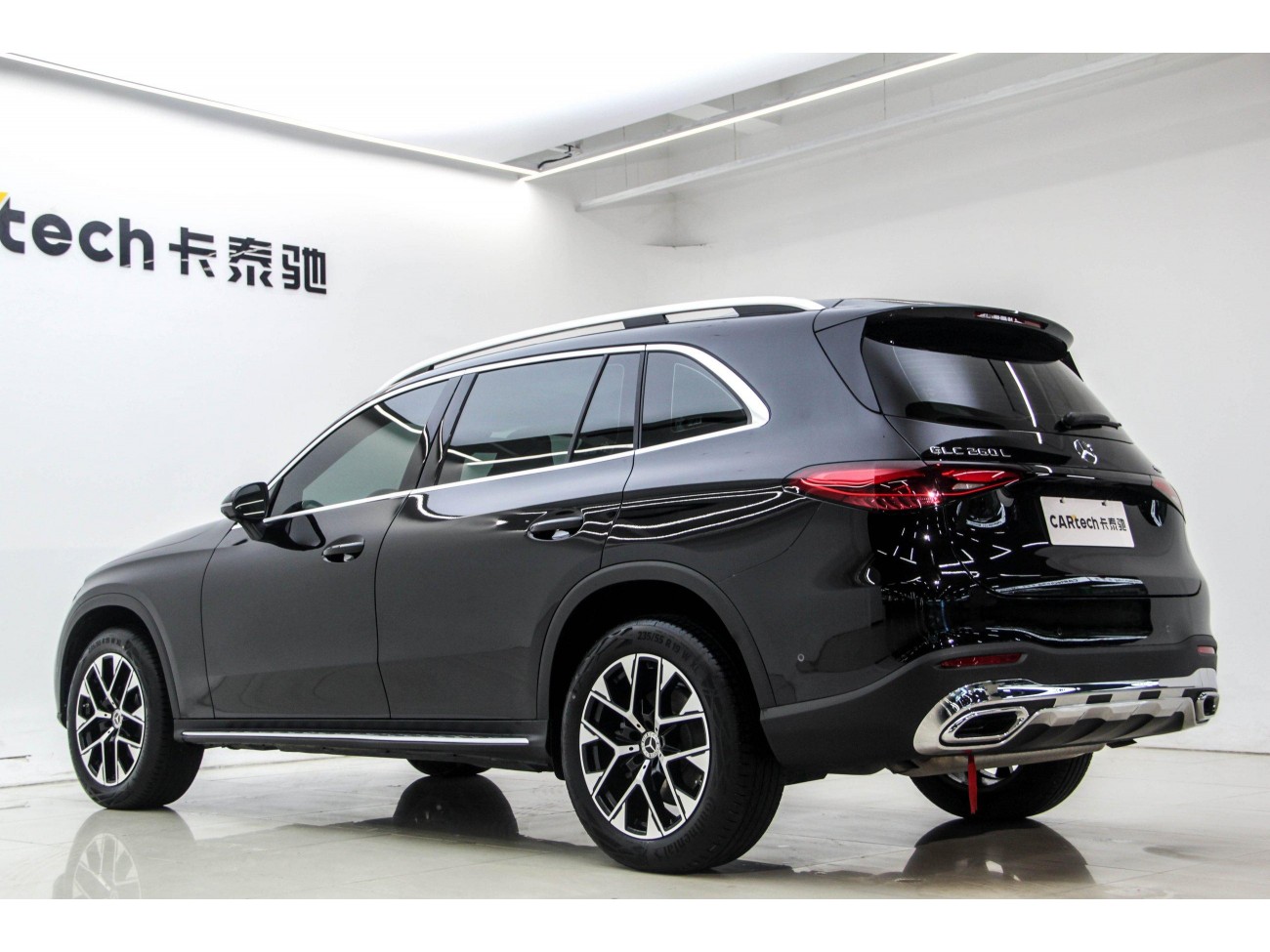 Mercedes-Benz GLC 260 L 2025