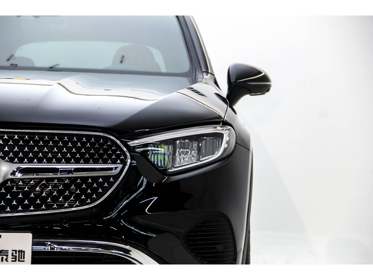 Mercedes-Benz GLC 260 L 2025
