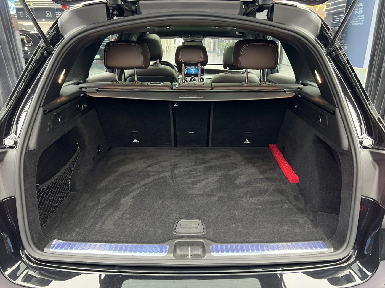 Mercedes-Benz GLC 300 L 2021