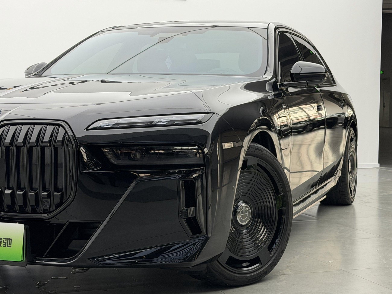 BMW i7 2025