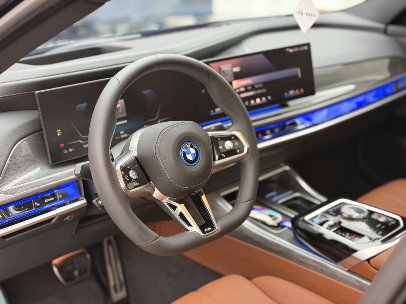 BMW i7 2025