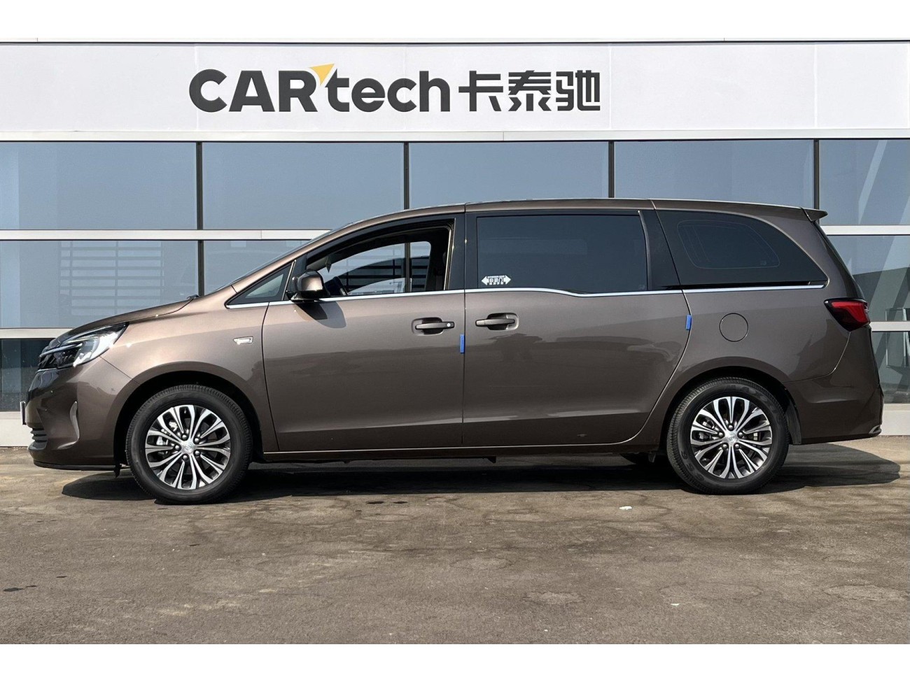 Buick GL8 2021