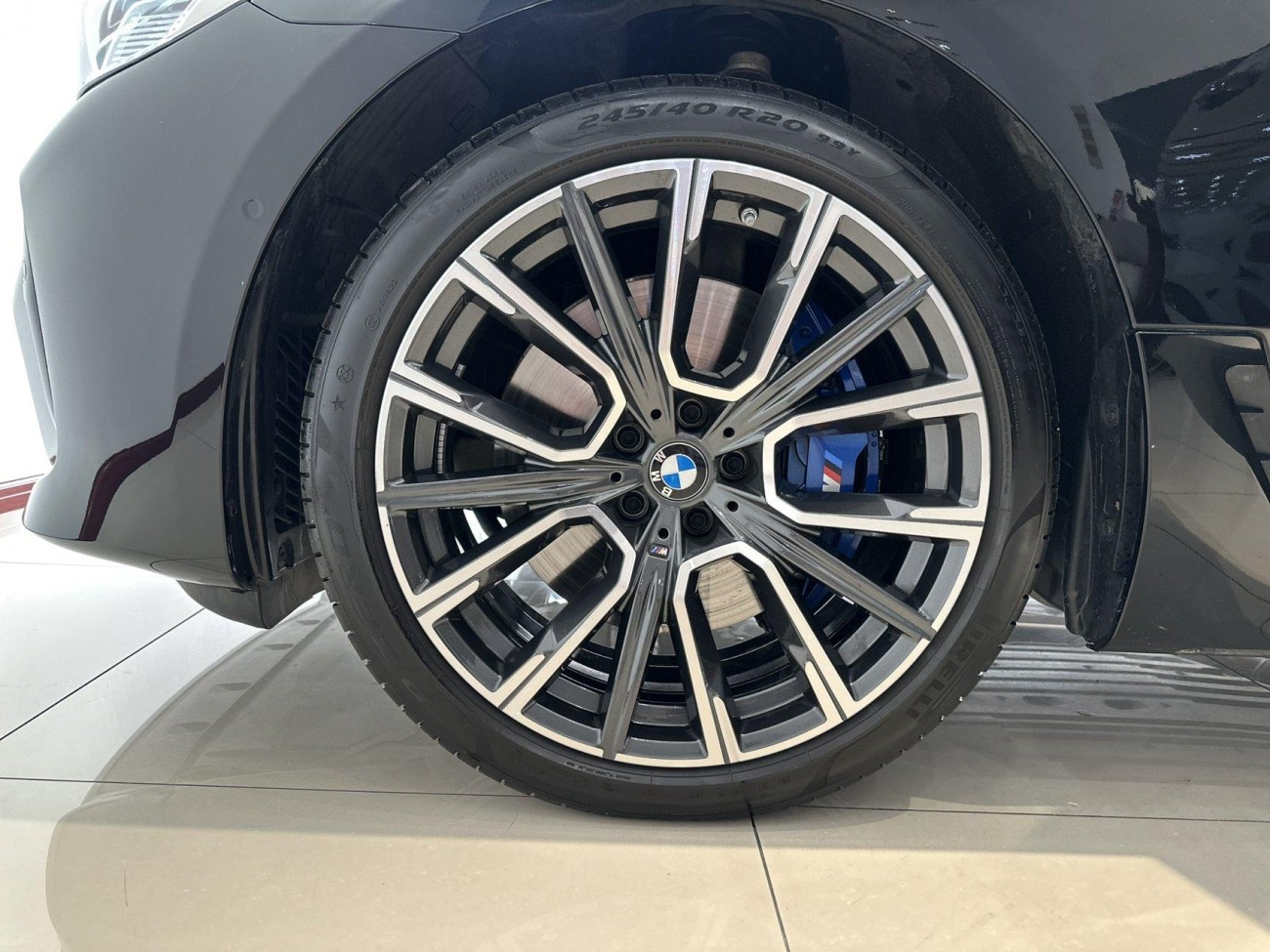 BMW 6GT 2024