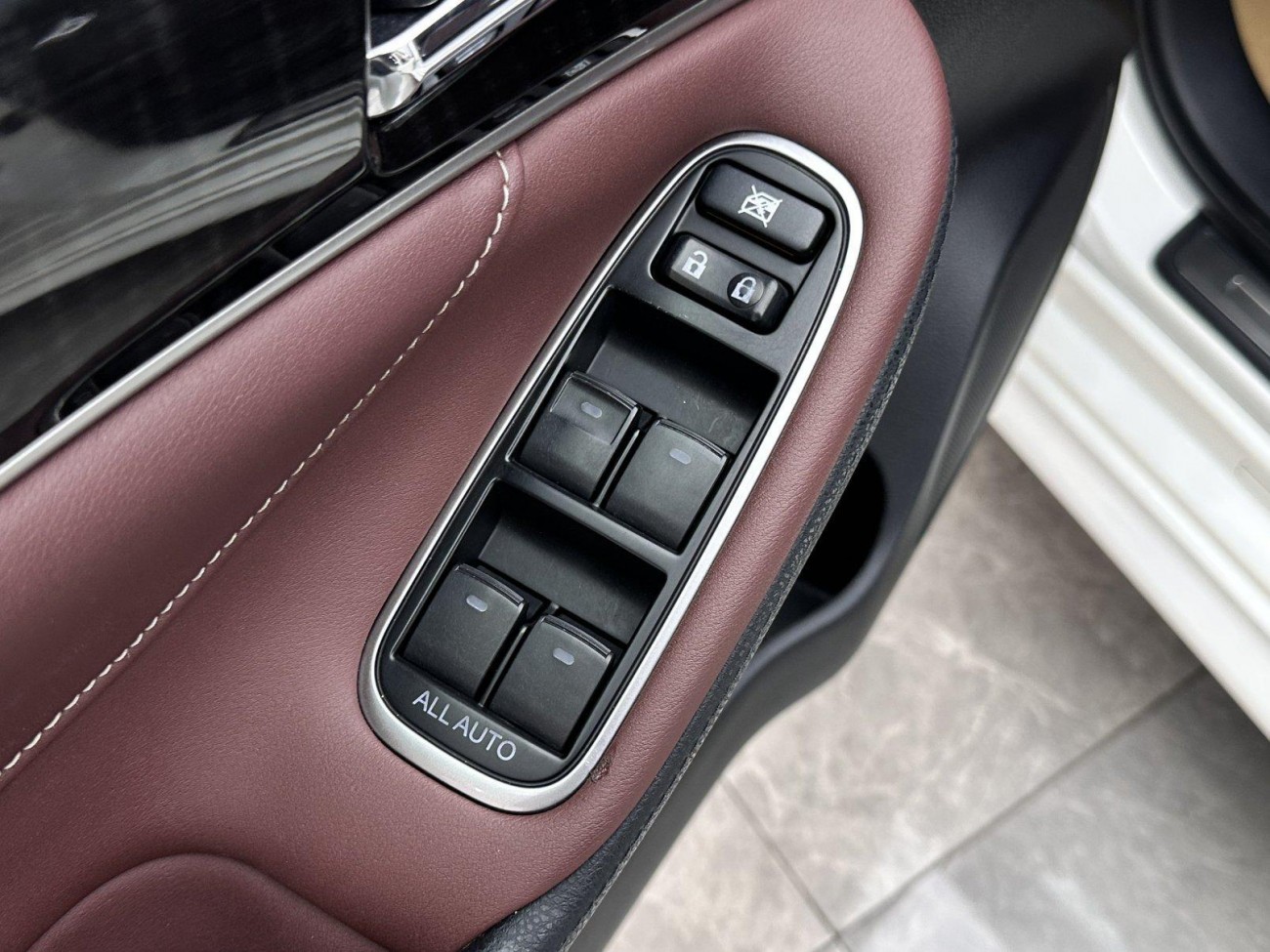 Toyota Crown 2017