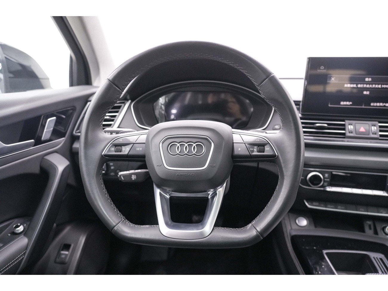 Audi Q5L 40 TFSI 2024