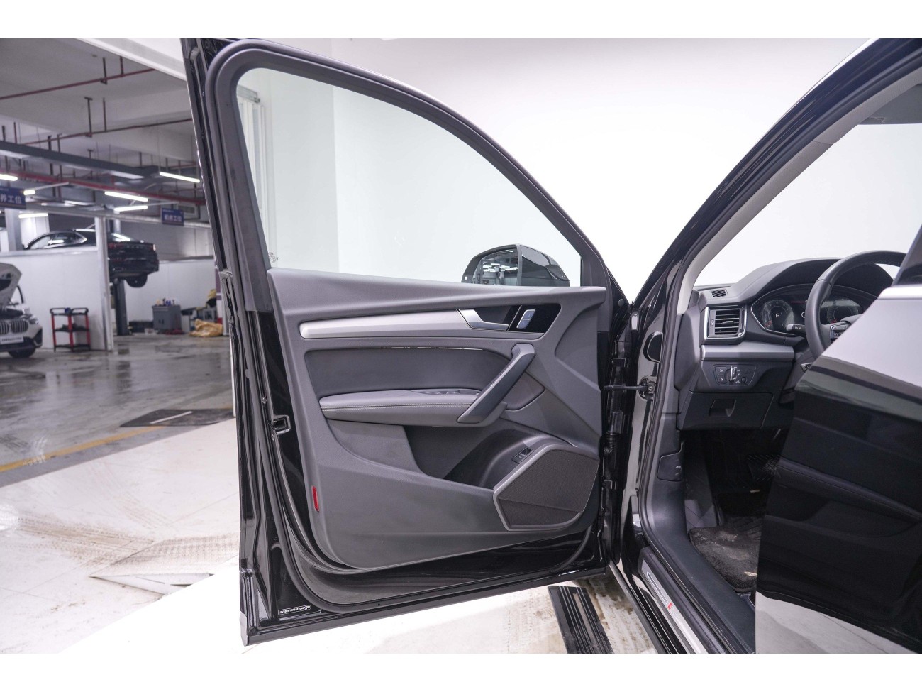 Audi Q5L 40 TFSI 2024