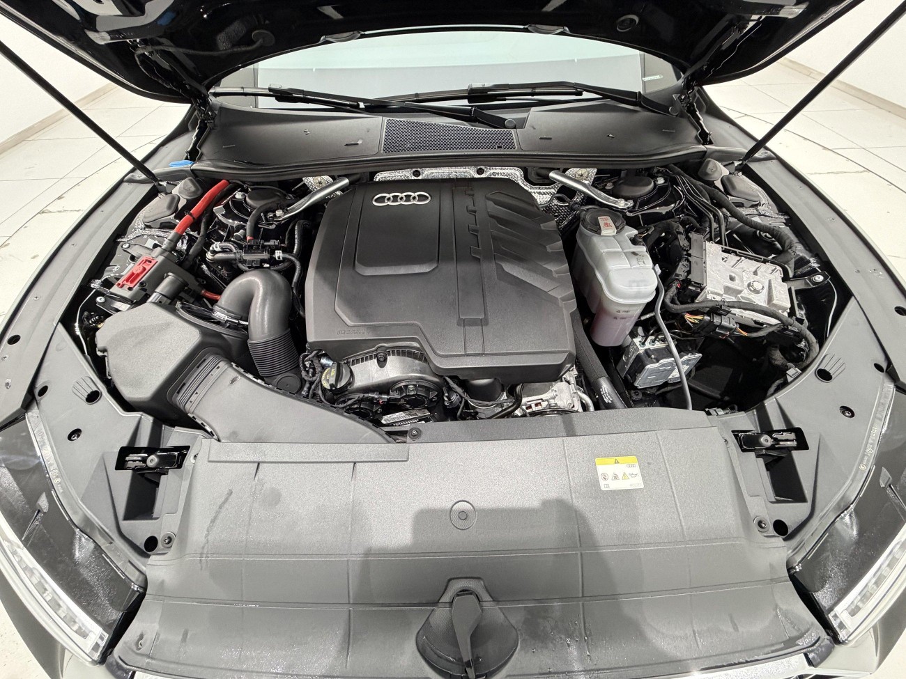 Audi A7L 45 TFSI 2024