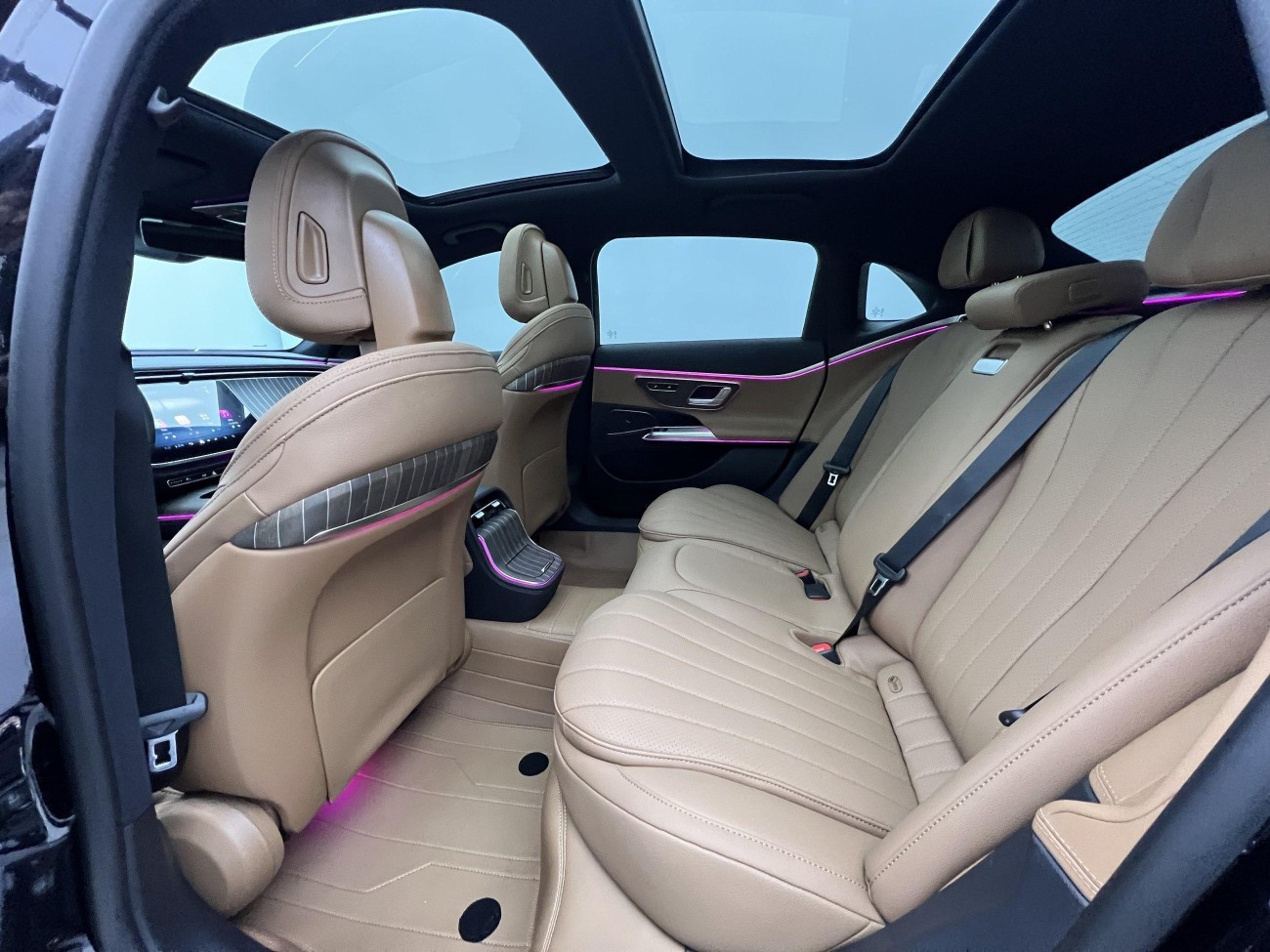 Mercedes-Benz E 300 L 2025