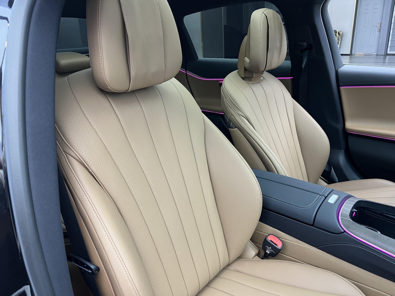 Mercedes-Benz E 300 L 2025