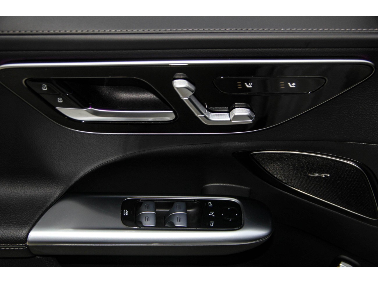 Mercedes-Benz C 200 L 2024