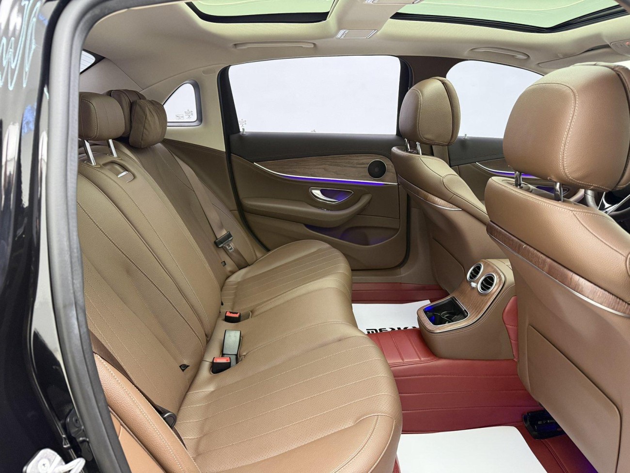 Mercedes-Benz E 260 L 2021