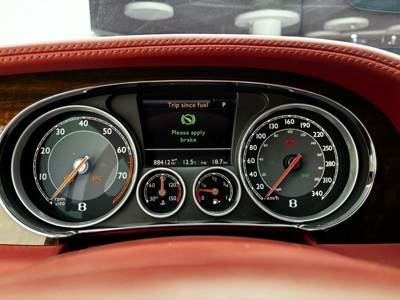 Bentley 2015 2014