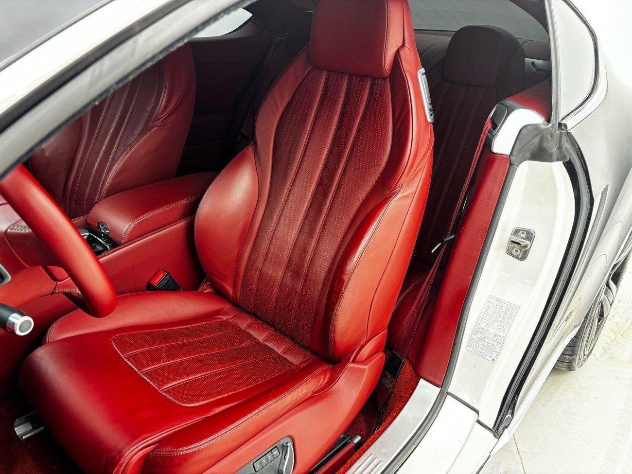 Bentley 2015 2014