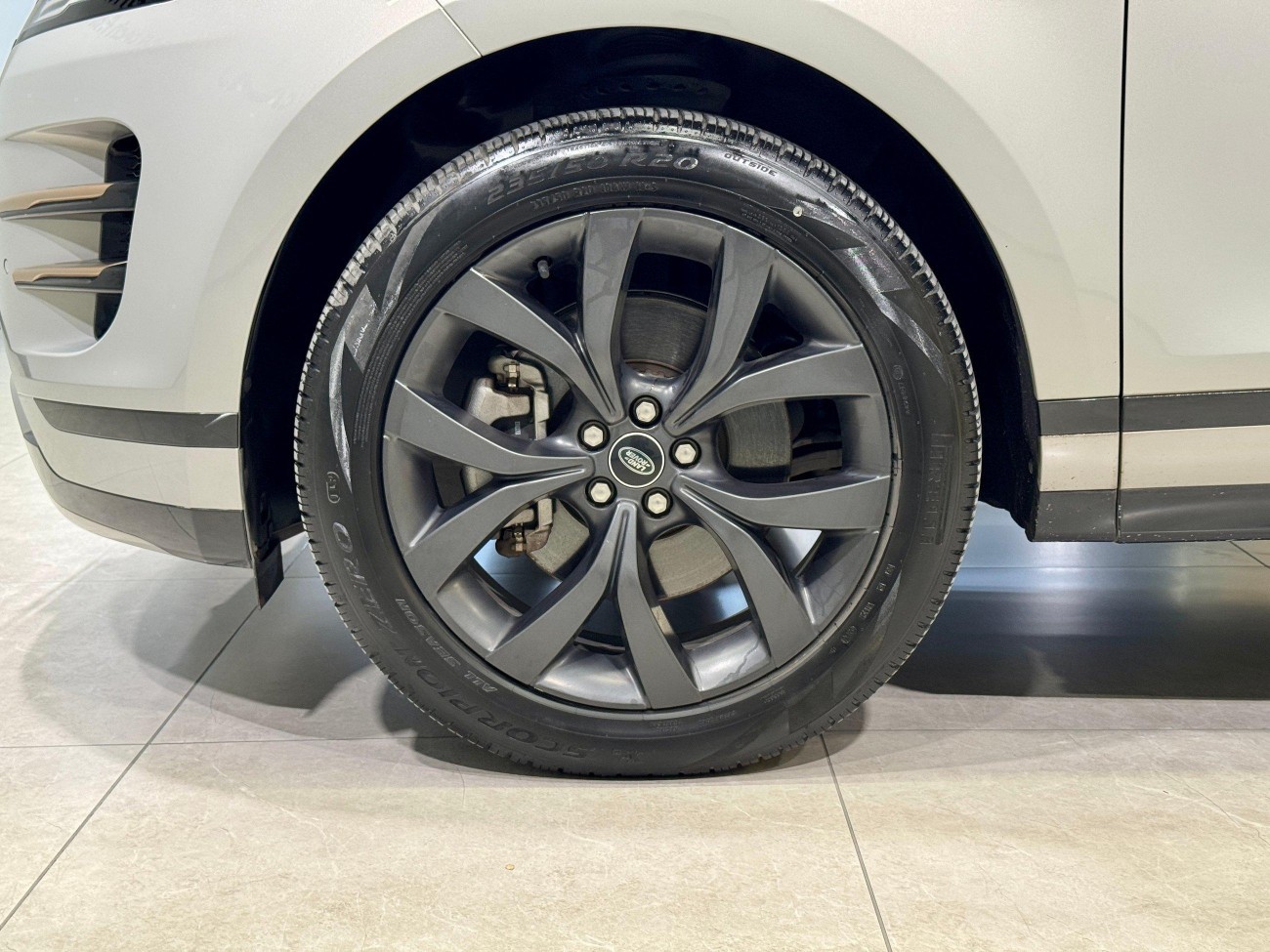 Land Rover Range Rover 2023