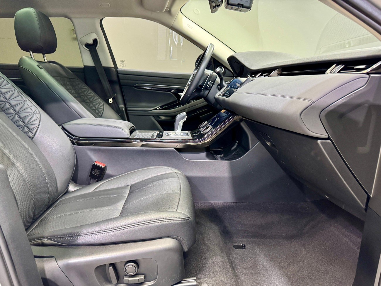 Land Rover Range Rover 2023