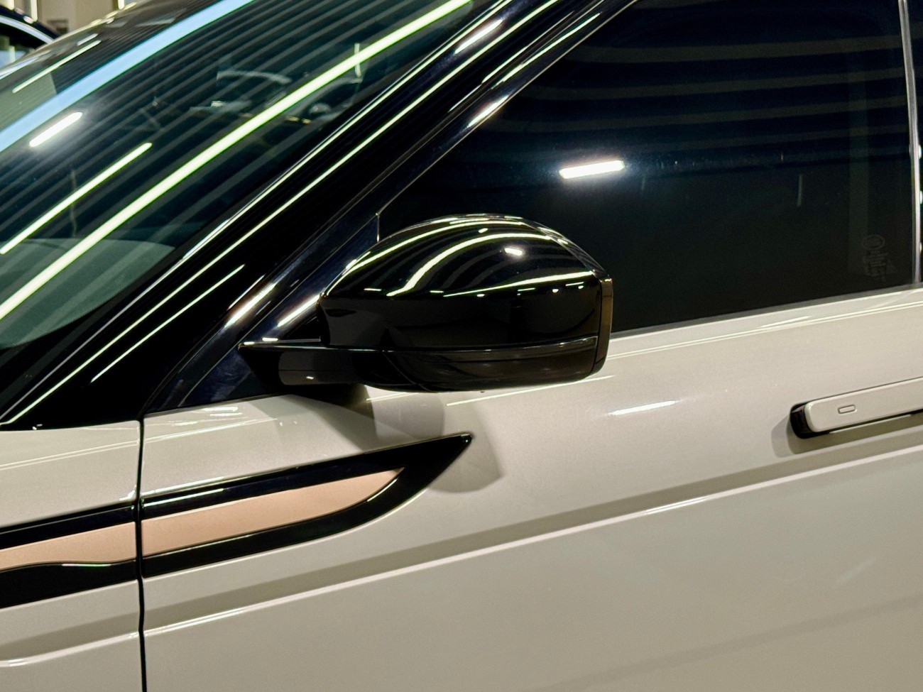 Land Rover Range Rover 2023