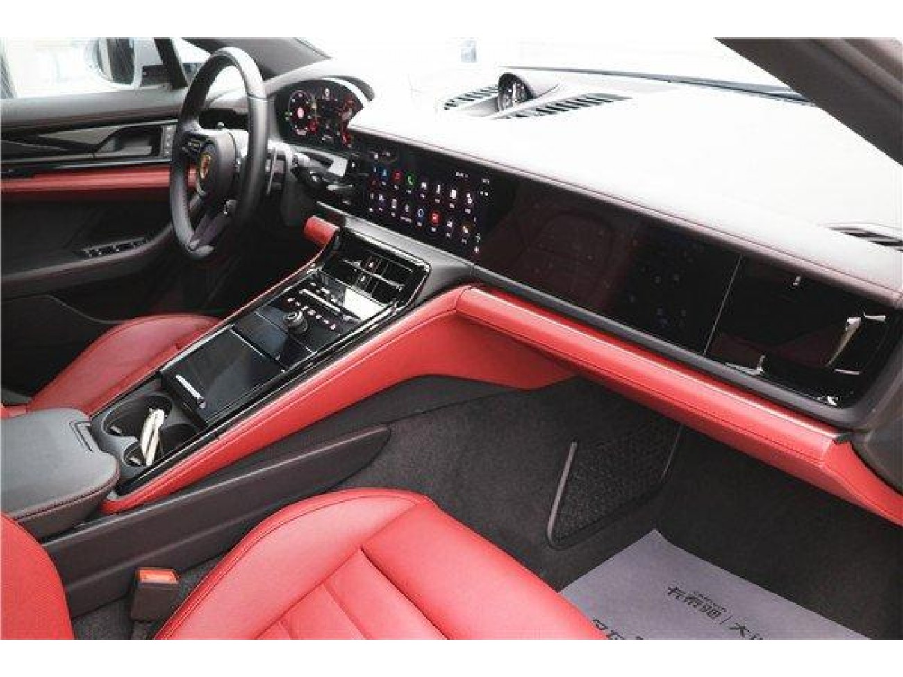Porsche Panamera 2024