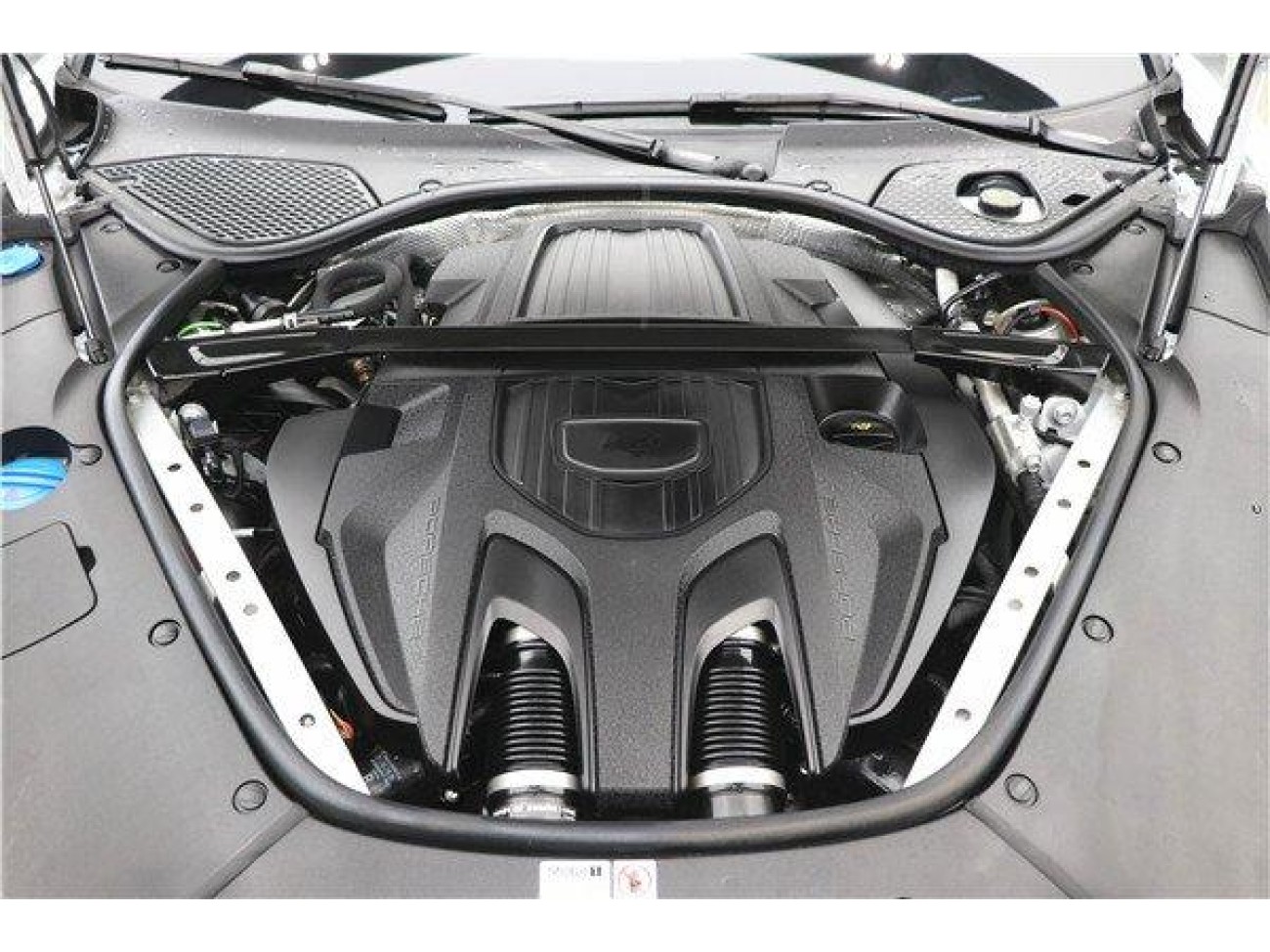 Porsche Panamera 2024
