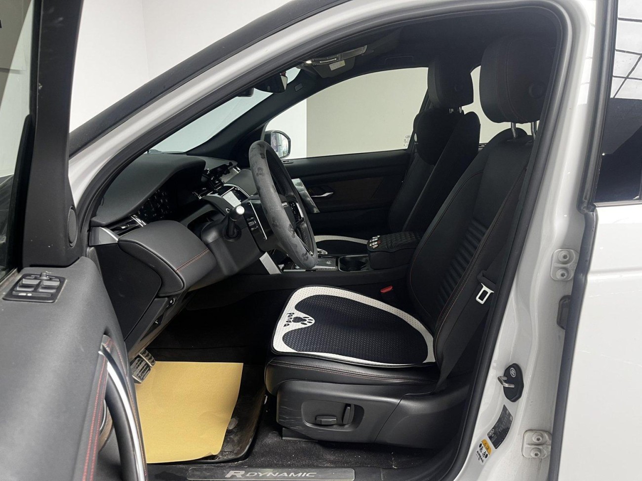 Land Rover Discovery Sport 2023