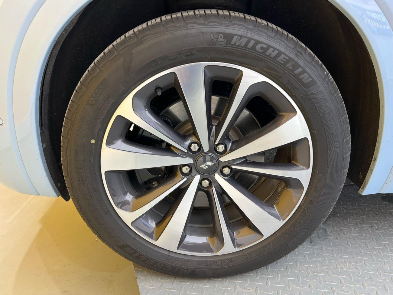 Li Auto ONE 2020