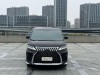 Lexus LM 300h 2021