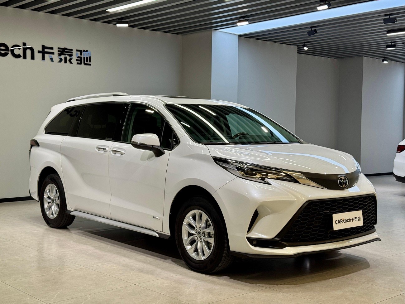 Toyota Granvia 2025