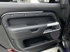 Land Rover Defender 2023