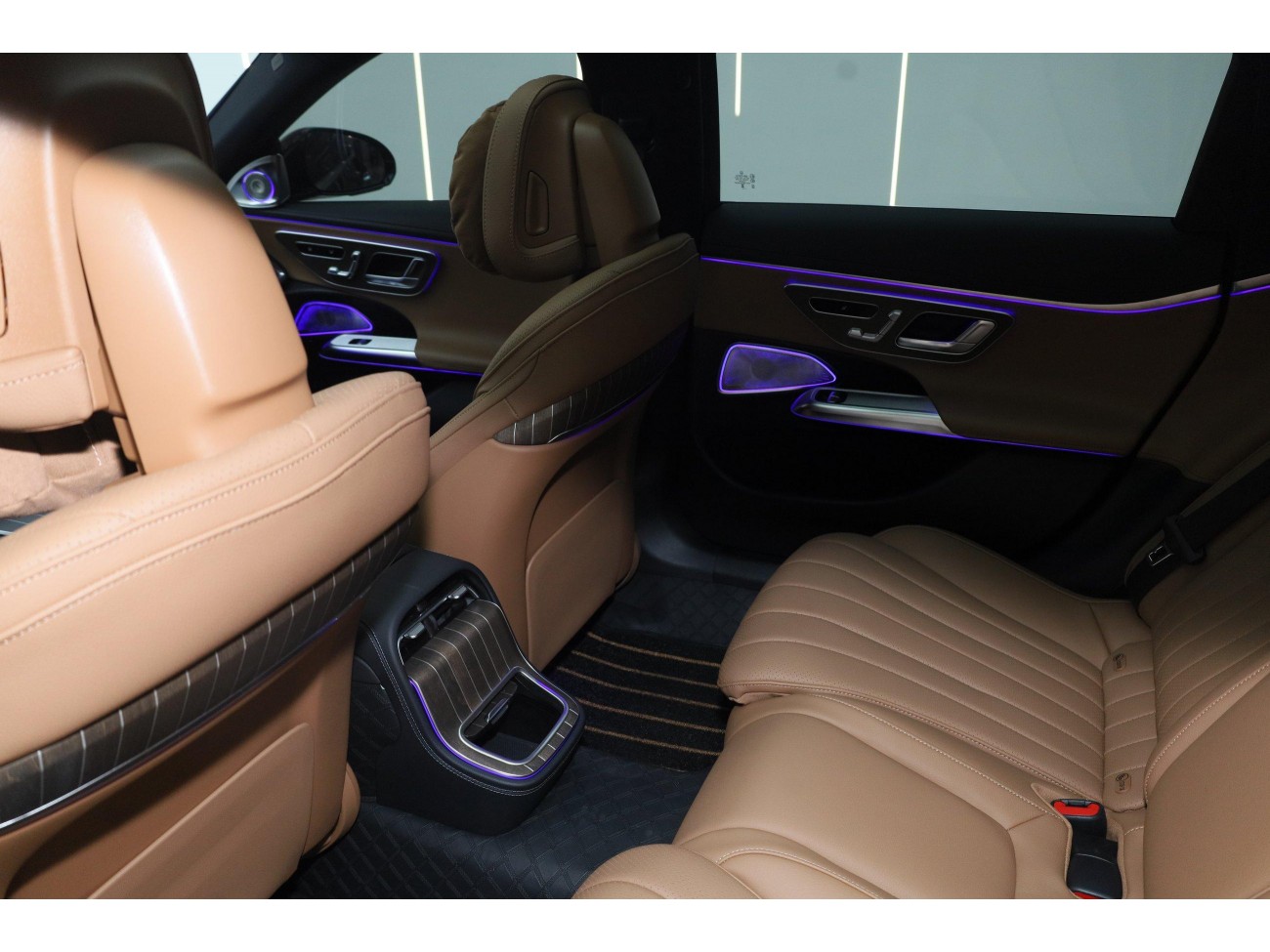 Mercedes-Benz E 300 L 2024