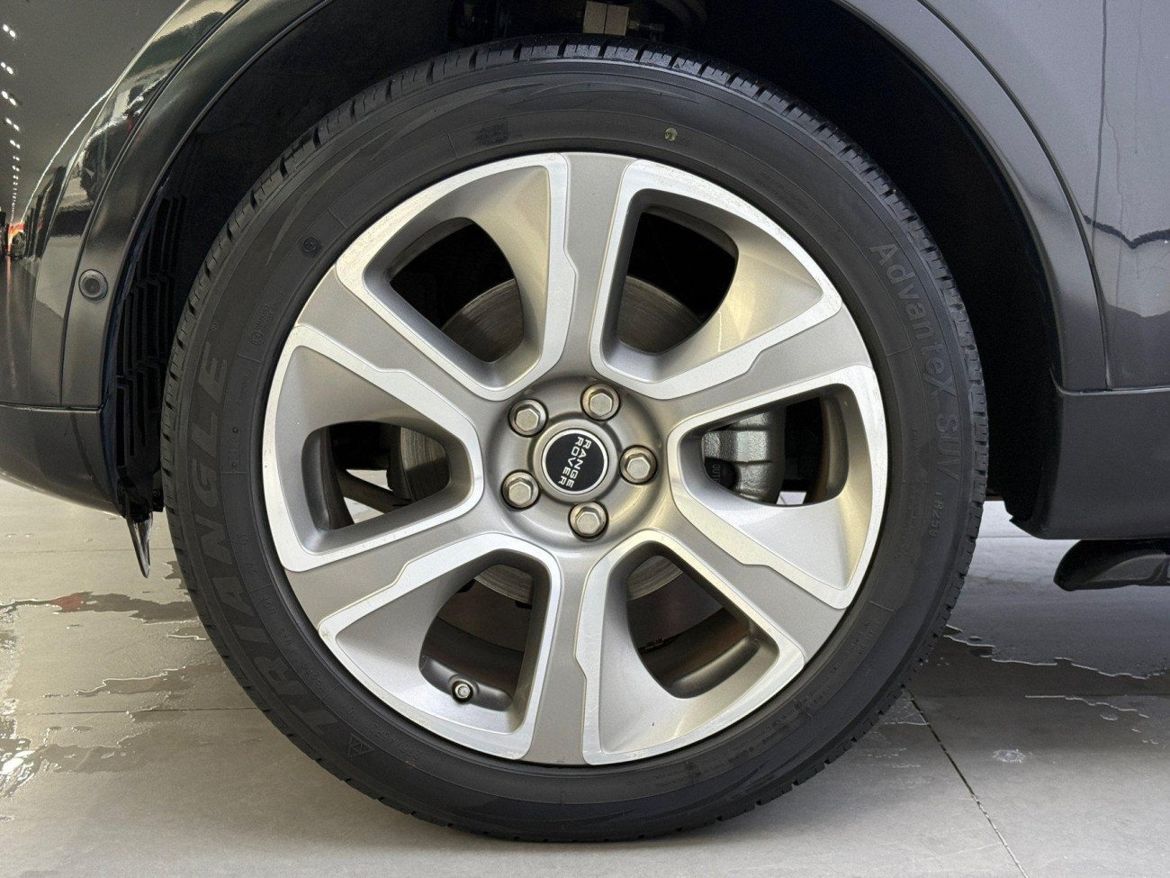 Land Rover Discovery 2019