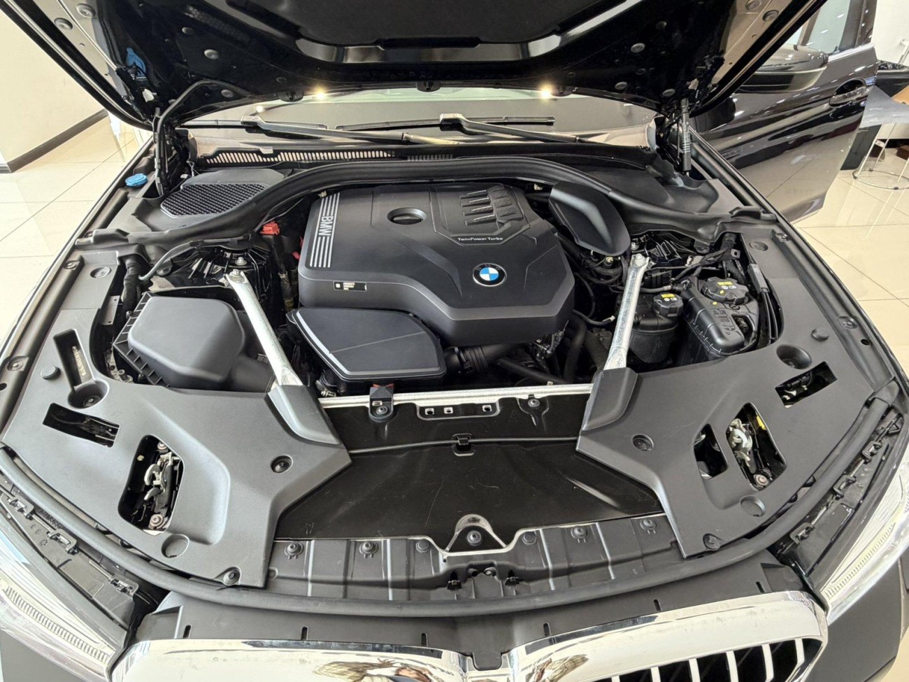 BMW 530Li 2022