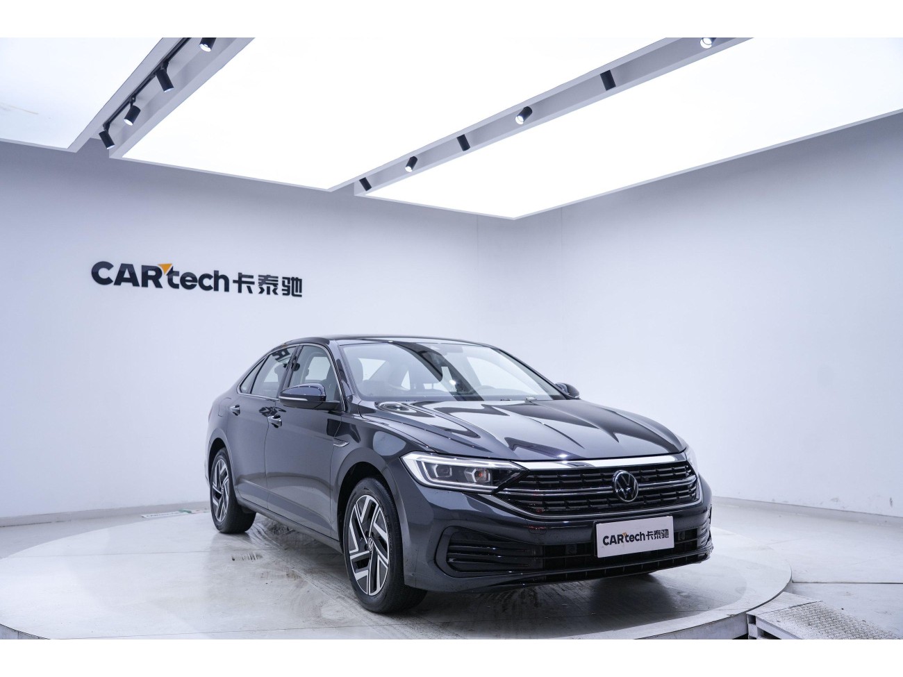 Volkswagen Sagitar 2023