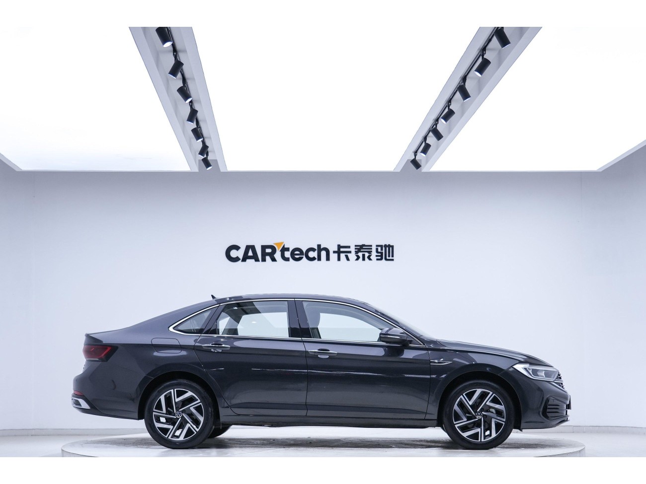 Volkswagen Sagitar 2023