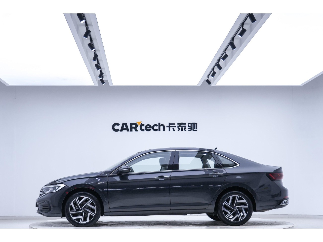 Volkswagen Sagitar 2023