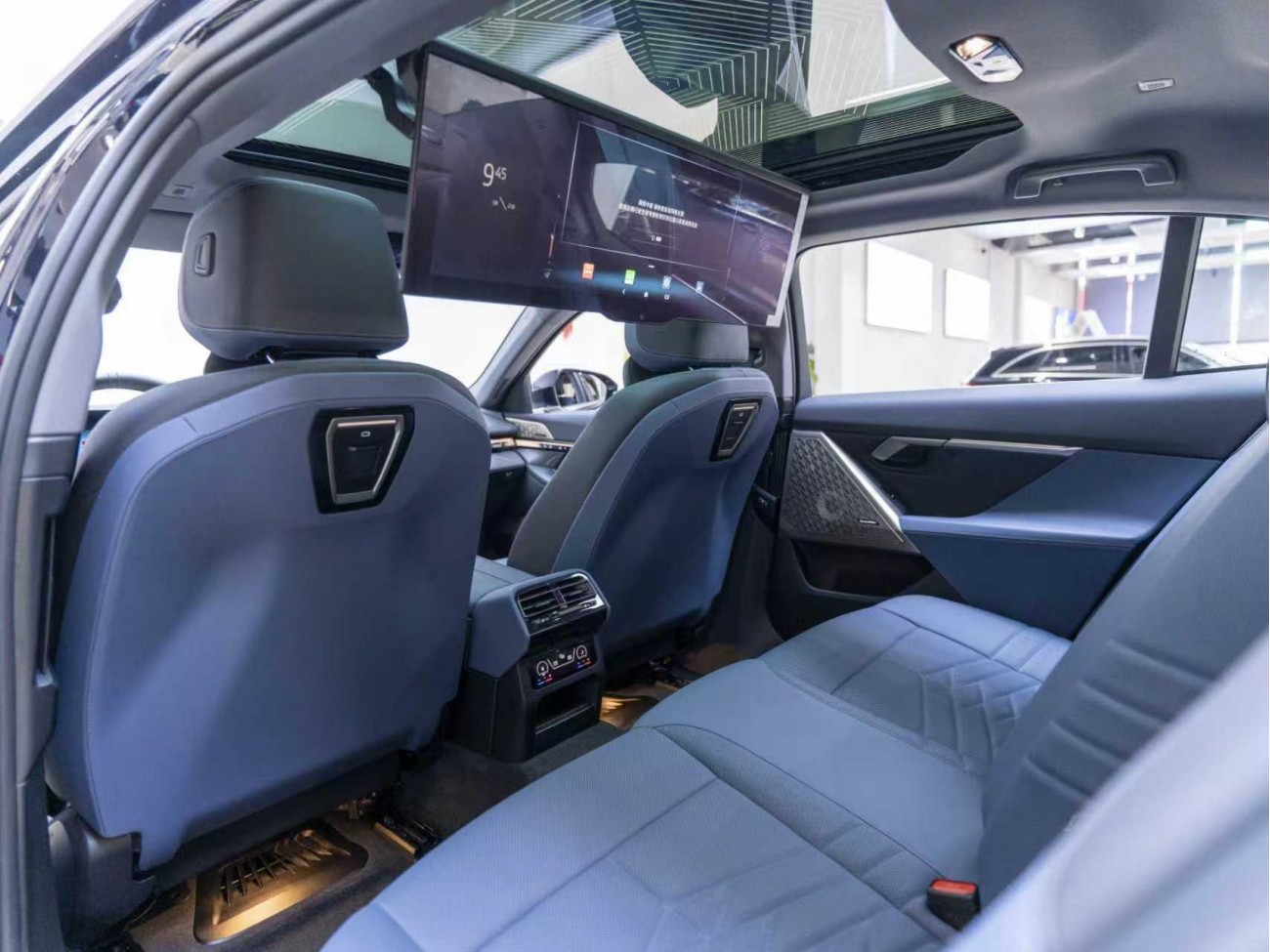BMW 530Li 2025