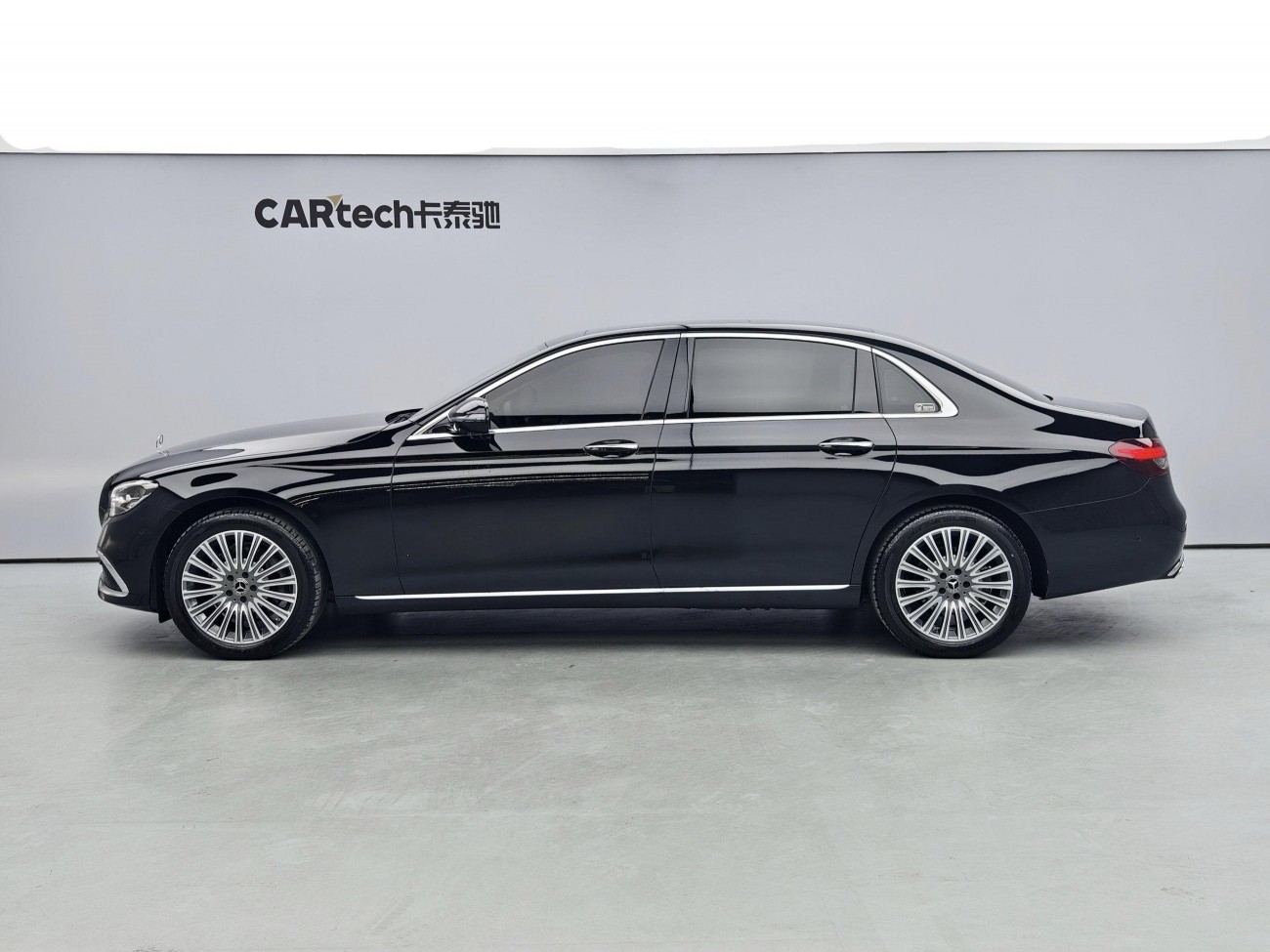 Mercedes-Benz E 300 L 2023