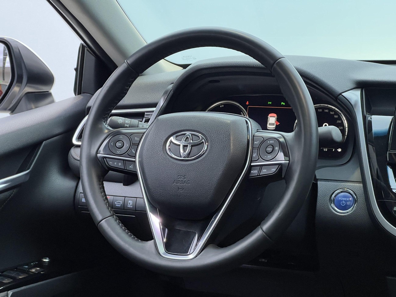 Toyota Camry 2022