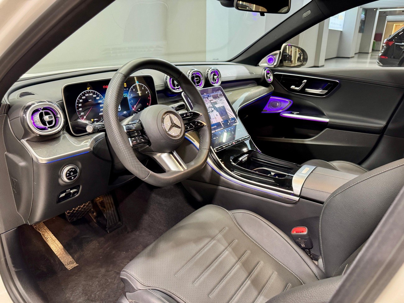 Mercedes-Benz C 260 L 2023