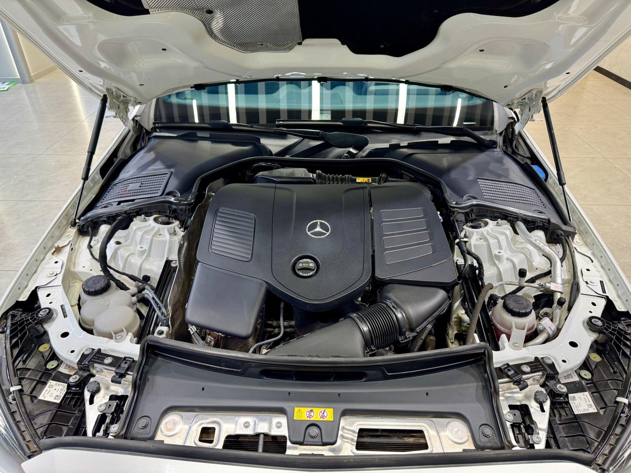 Mercedes-Benz C 260 L 2023