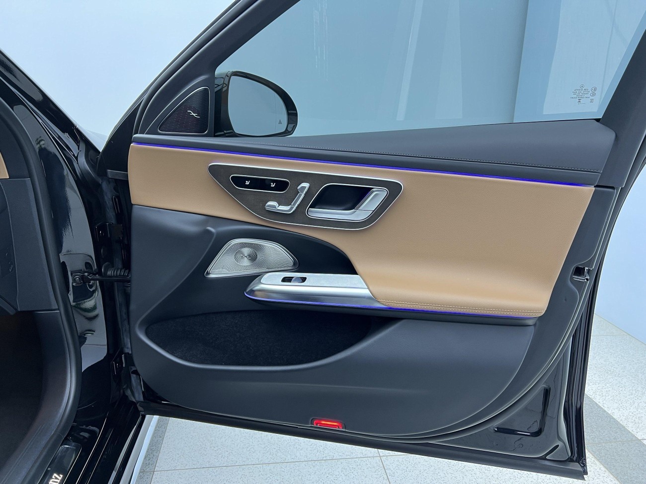 Mercedes-Benz E 300 L 2024