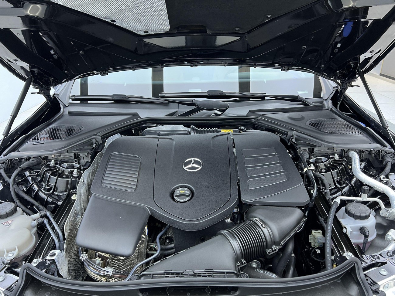 Mercedes-Benz E 300 L 2024