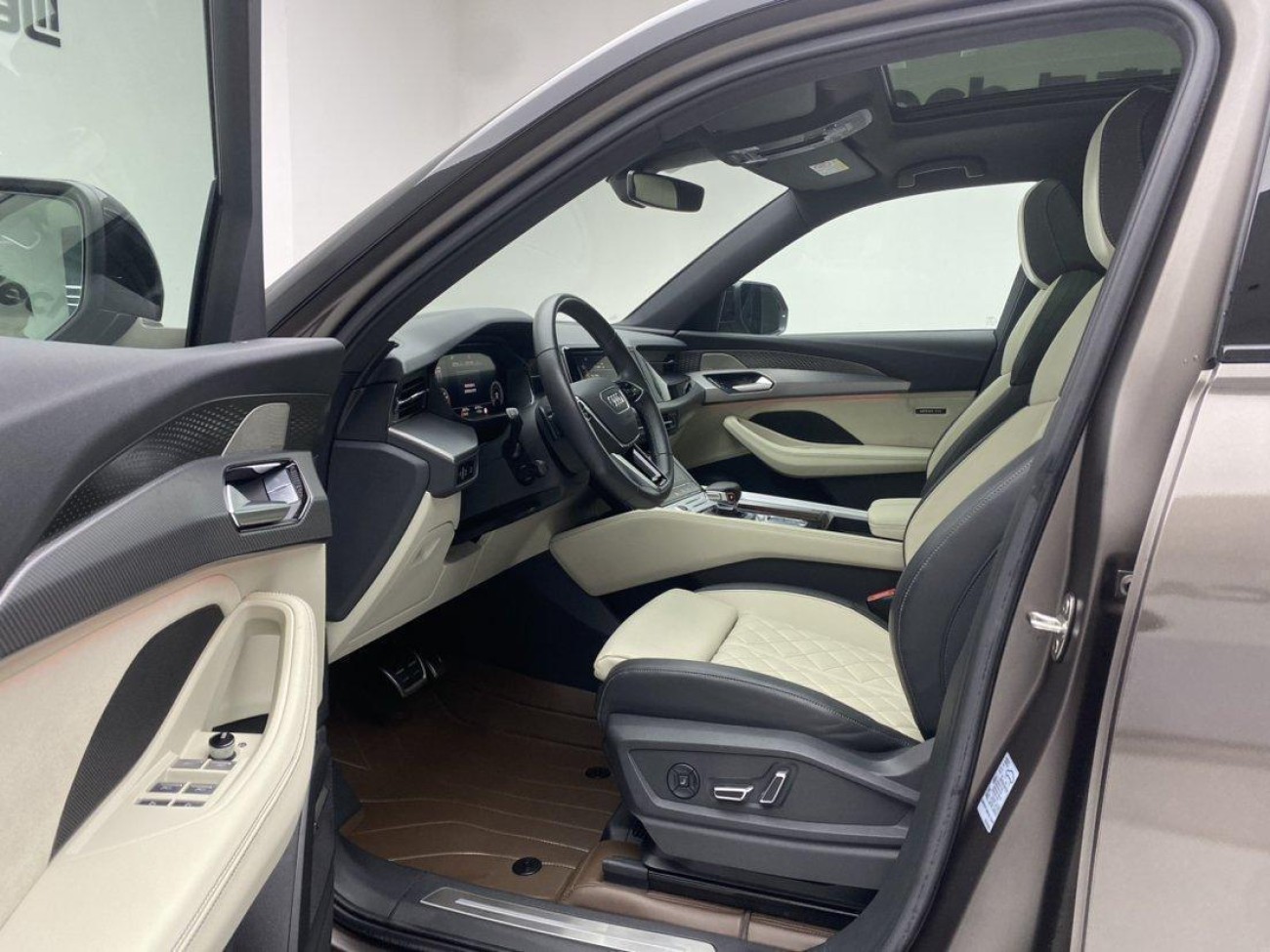 Audi Q6 50 TFSI 2022