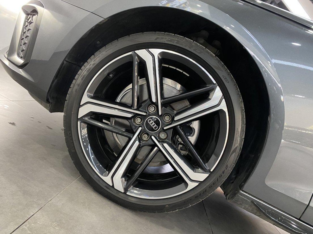Audi A4L 40 TFSI 2024