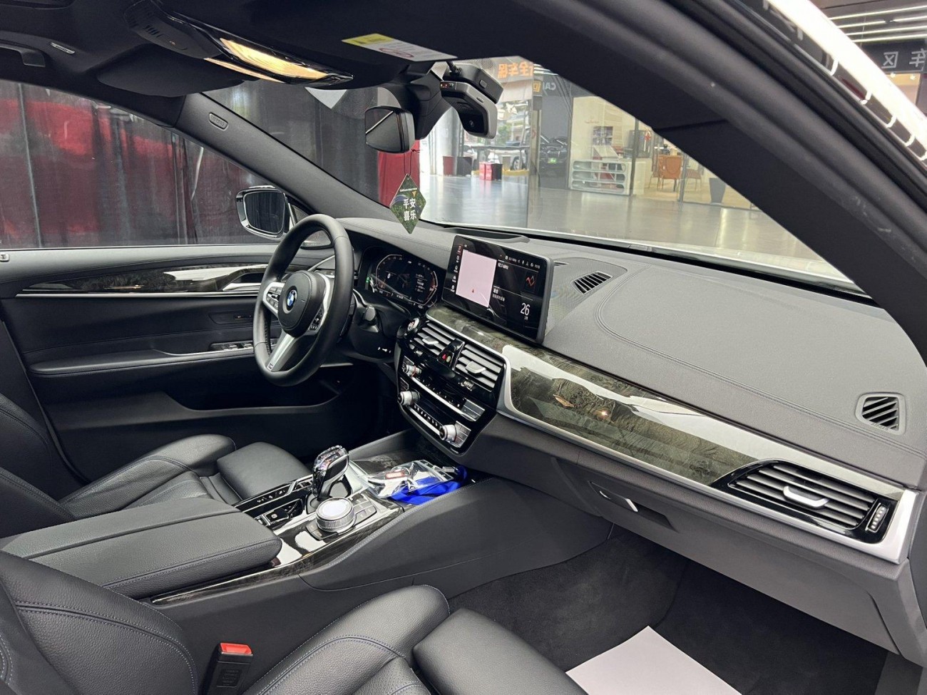 BMW 6GT 2023